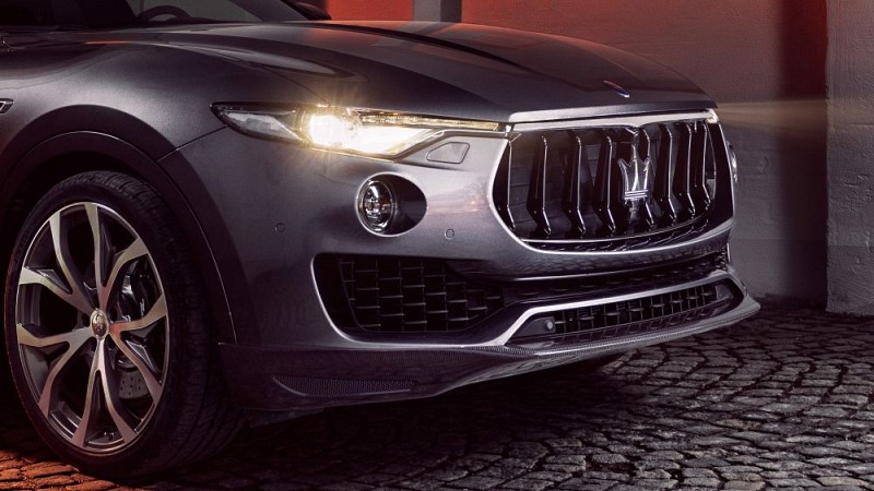 Photo of Novitec Front Spoiler Lip (Carbon) for the Maserati Levante - Image 3